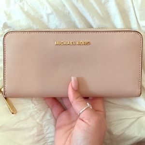 Michael Kors wallet